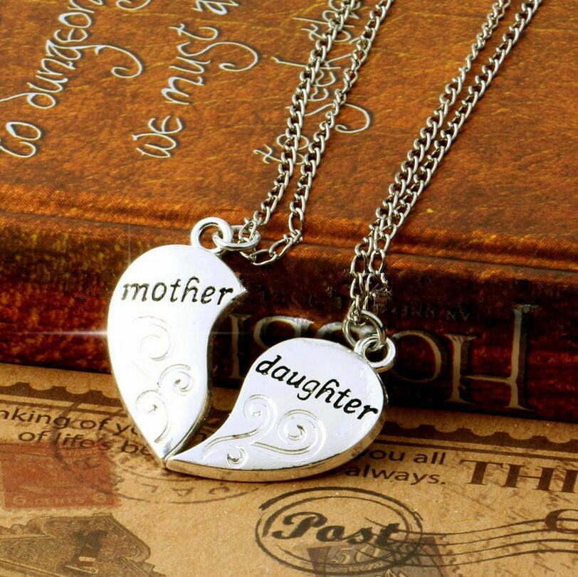 Collane Cuore Madre Figlia WTOPP Con Scritta 'The Love Between Mother And Daughter Is Forever', Acciaio Inossidabile Argento Con Diamante Blu, Regalo Emozionale
