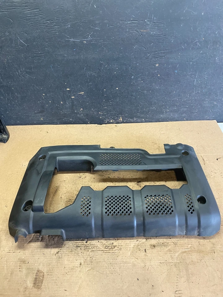 2003 - 2008 Hyundai Elantra 2.0L tampa do motor O7941 DG - Imagem 2 de 4