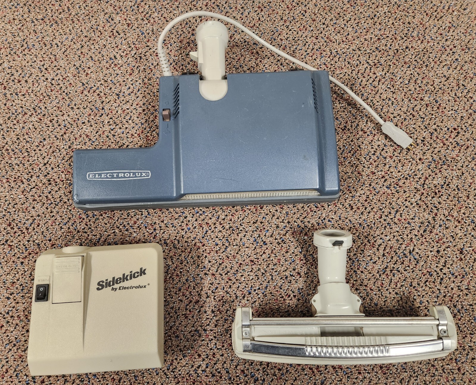 Beautiful reconditioned Aerus Electrolux Ultralux metal body canister