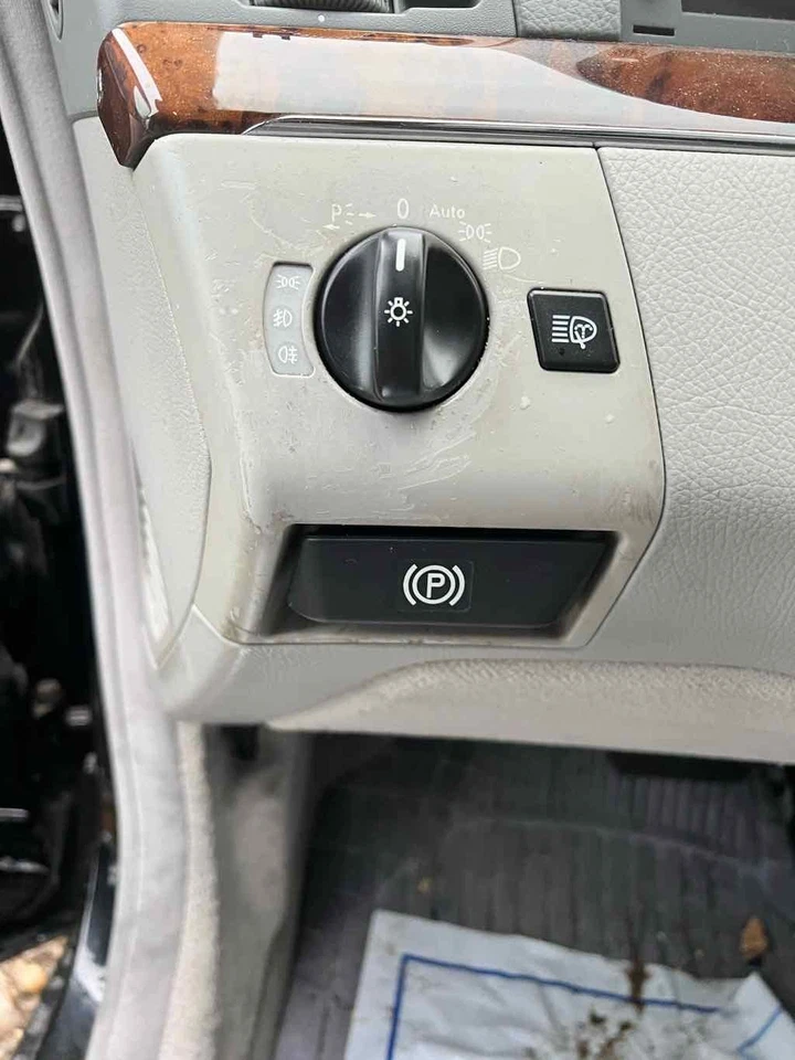 Pantalla de infoentretenimiento usada se adapta a: Mercedes-benz Mercedes clase s 220 2003 tipo S35 Foto 3 de 4