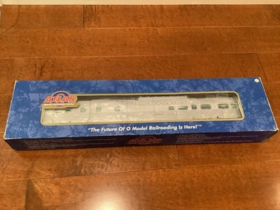O SCALE Atlas 2 Rail Passenger Car California Zephyr Dome Chair  ''Silver Lounge''