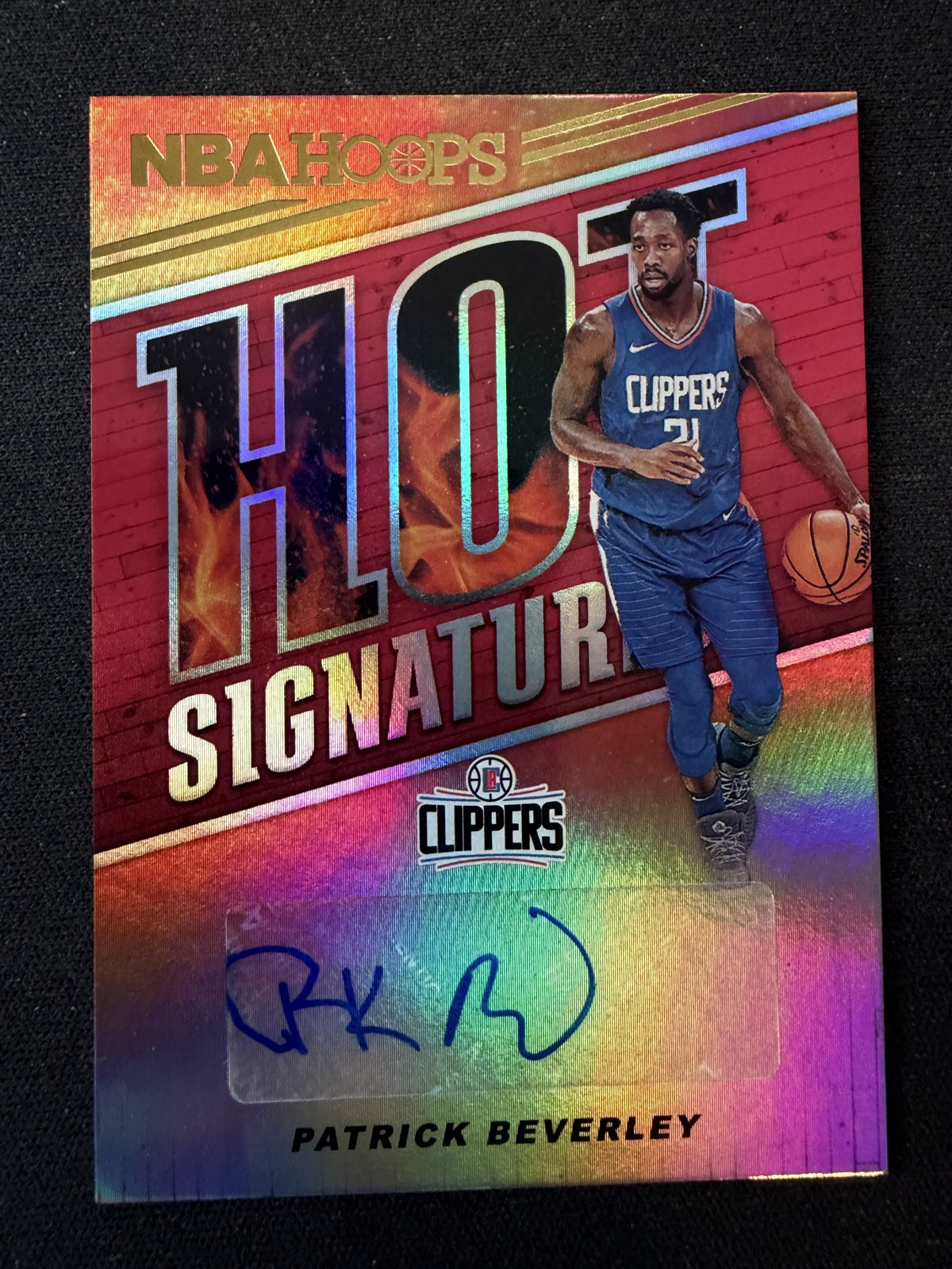 2018-19 Panini NBA Hoops - Hot Signatures Patrick Beverley #HS-PBV (AU)