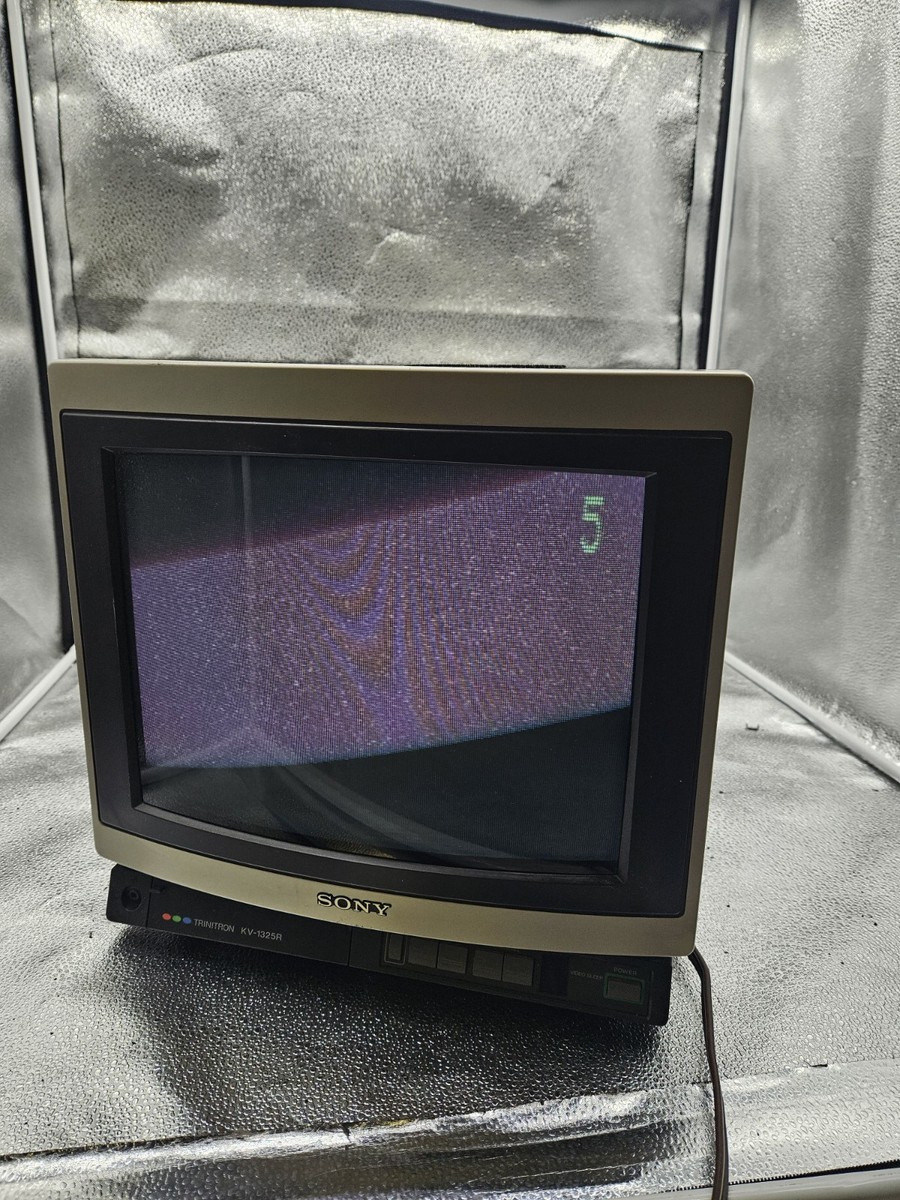 Sony KV-1325R 13” Trinitron Vintage Retro Gaming TV Television