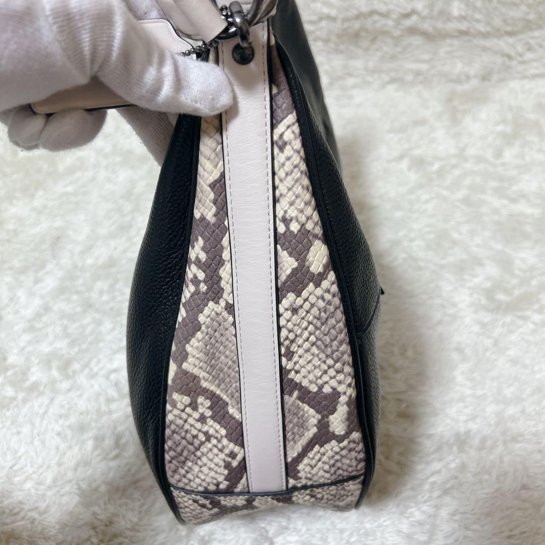 beautiful COACH 2way Shoulder Bag Python Pattern … - image 4