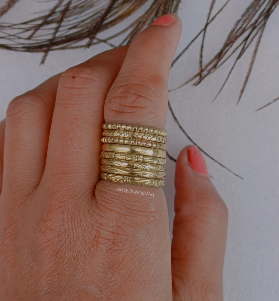 Juego de 8 anillos apilables rellenos de oro anillos antideslustre joyas para mujer B359 Foto 4 de 4