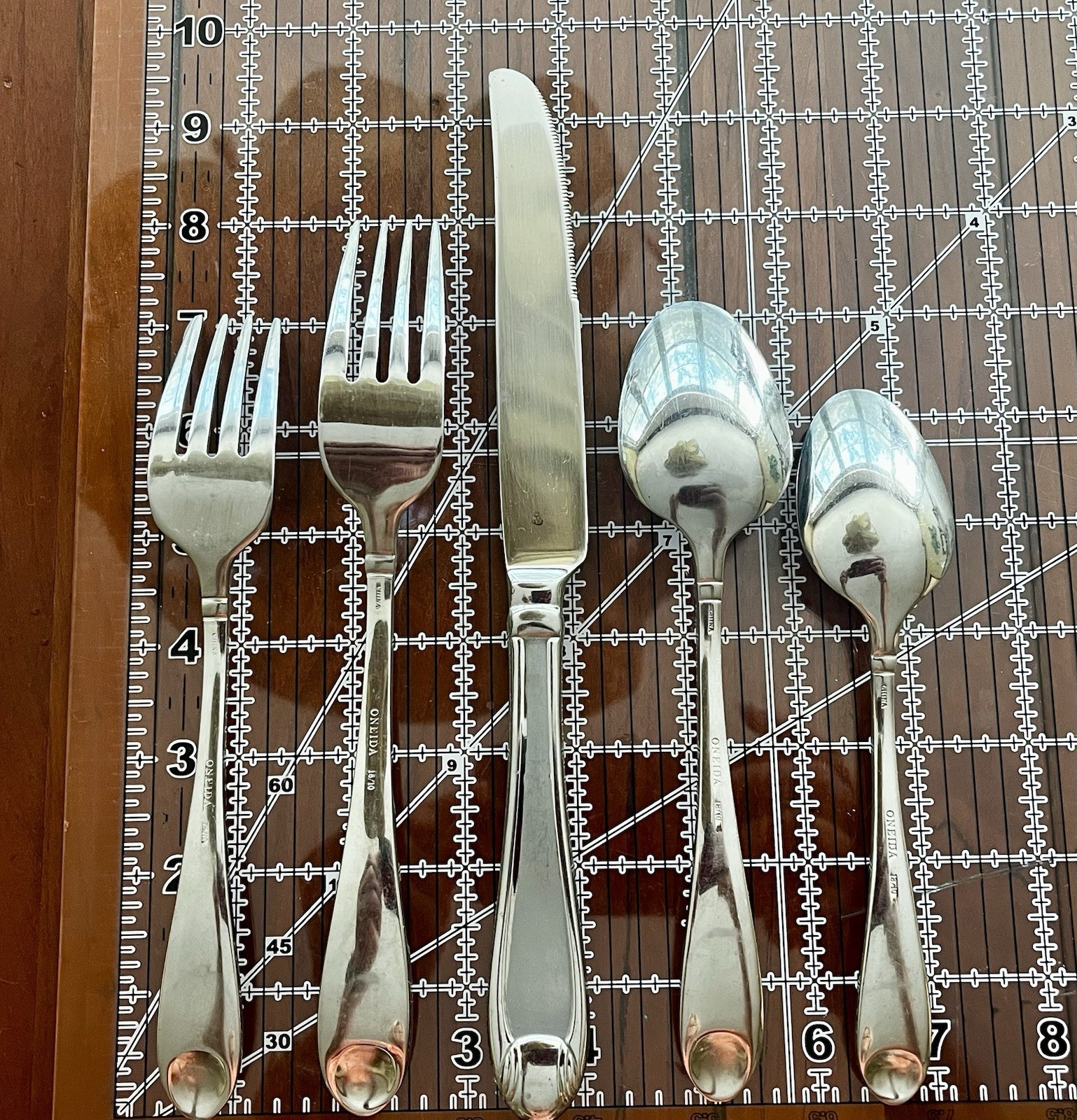 Oneida Satin Garnet Stainless Steel Flatware Frost Center Glossy YOUR CHOICE