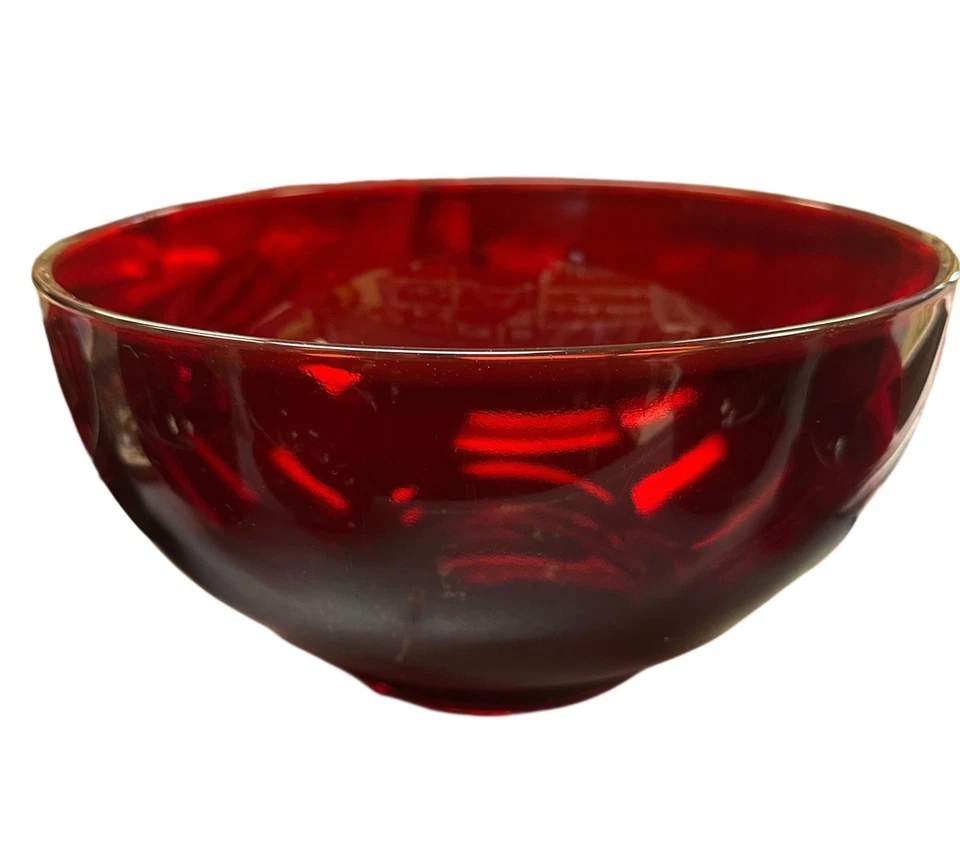 23 PC Ruby Red Vintage Glass Punch Bowl Set. 1 Bowl 15 Cups, 7 Saucers , 1 Plate - Image 4 of 4