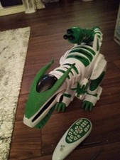 Intelleisaur Smart Robot 23" Dinosaur works dinosaur needs batteryGreen White