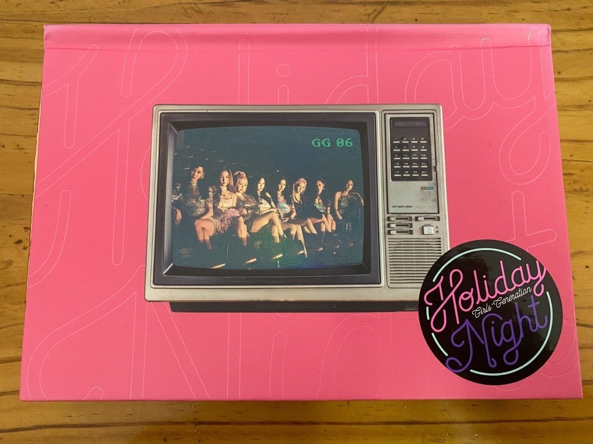 SNSD HOLIDAY NIGHT ALBUM CD NIGHT VERSION Autographed Signed K-POP