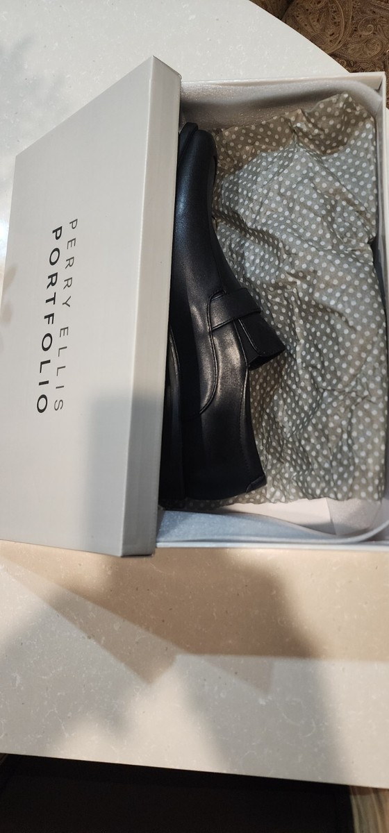 Perry Ellis dress shoes brand new with all original packaging. Amazon.com | Perry Ellis Mens Dress Shoes Portfolio Plain  main image 4