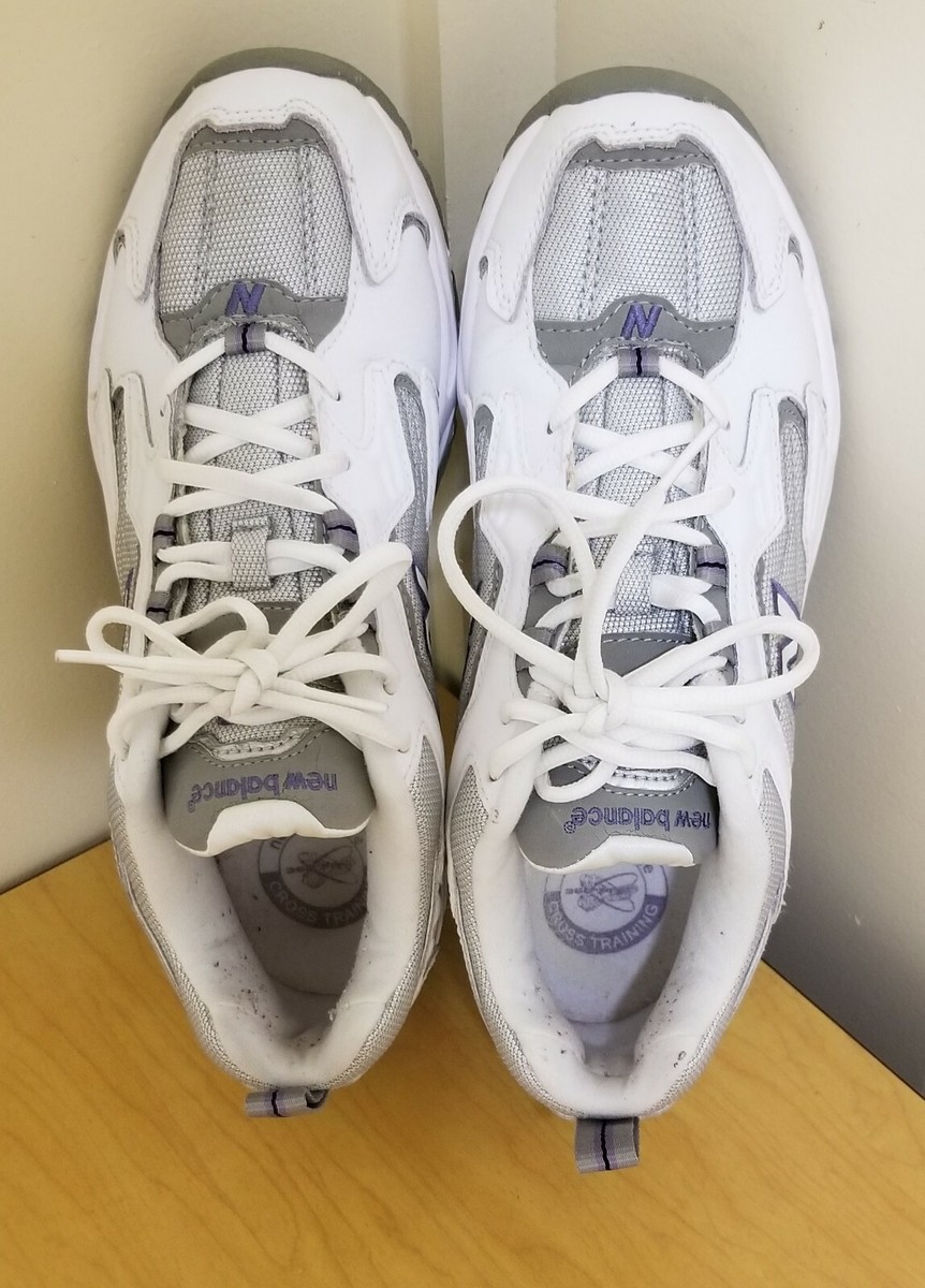 Lady's 9.5 - New Balance 340 White and Gray Athletic Cross