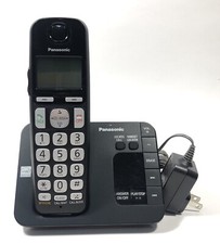 Panasonic KX-TGEA40 Cordless Bluetooth Phone w Answering Machine Dock KX-TGE430
