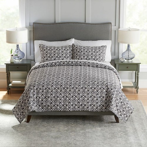 Barrow Sarah Standard Pillow Sham 