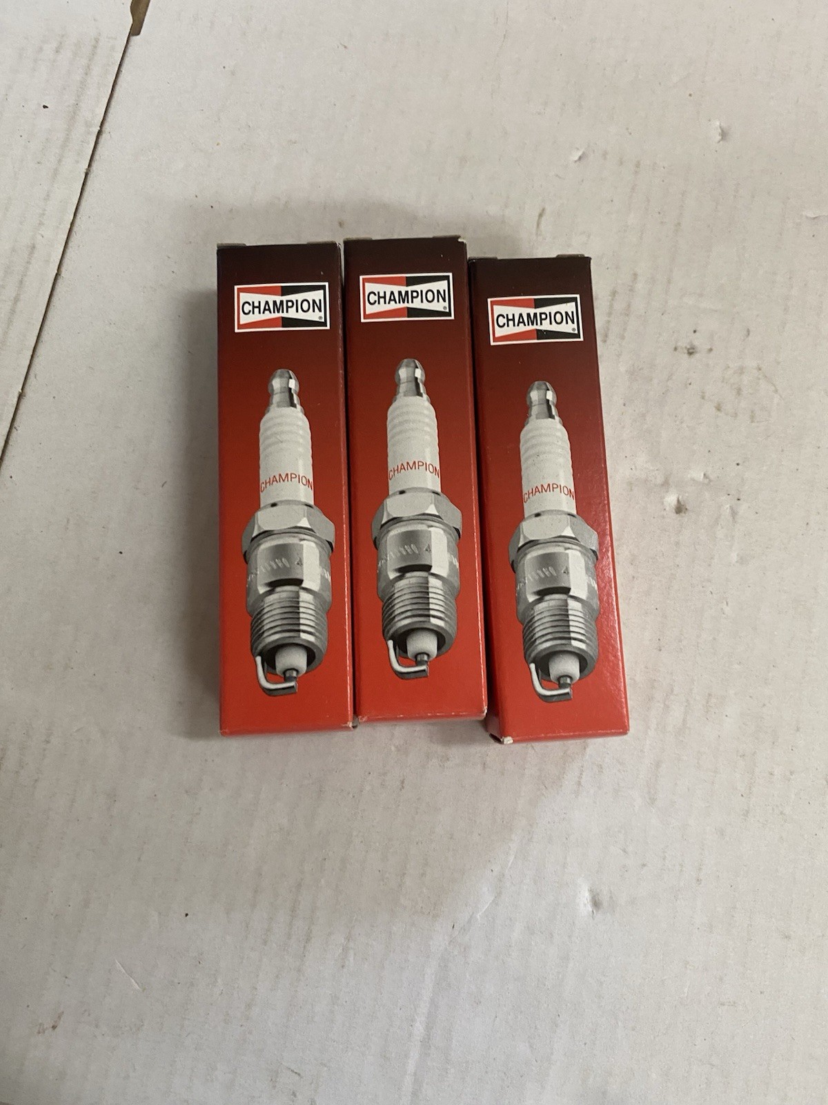 3 PACK Champion Copper Plus Spark Plugs 853 CJ7Y NOS