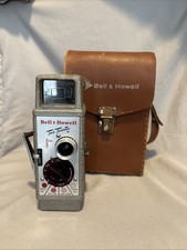 Vintage BELL  HOWELL Two Twenty 8mm MOVIE CAMERA COWHIDE CASE