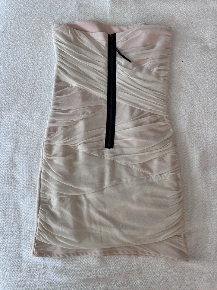 Vestido ceñido al cuerpo Topshop Petite malla marfil vendaje talla 6   Foto 2 de 4