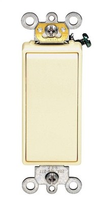 Leviton 05623-02I Ivory Plastic/Metal 20A 120/277V 3-Way Grounding Rocker Switch