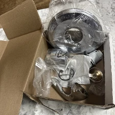 Delta Monitor 1300 Series Trim Kit BT13010 Chrome New Open Box 