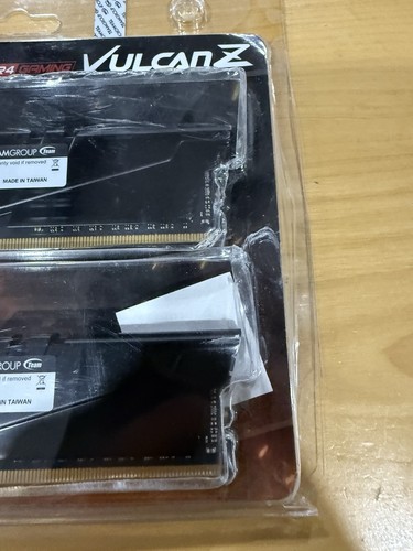TEAMGROUP T-Force Vulcan Z 16GB Kit ( 2X8 gb) DDR4-3200 New Sealed ( Damage Box) - Picture 9 of 11
