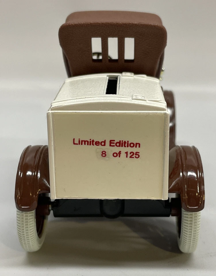 LIMITED EDITION 1918 Ford Runabout Ertl DIECAST Bank Sutton Nebraska 125 Year - Image 4 of 4