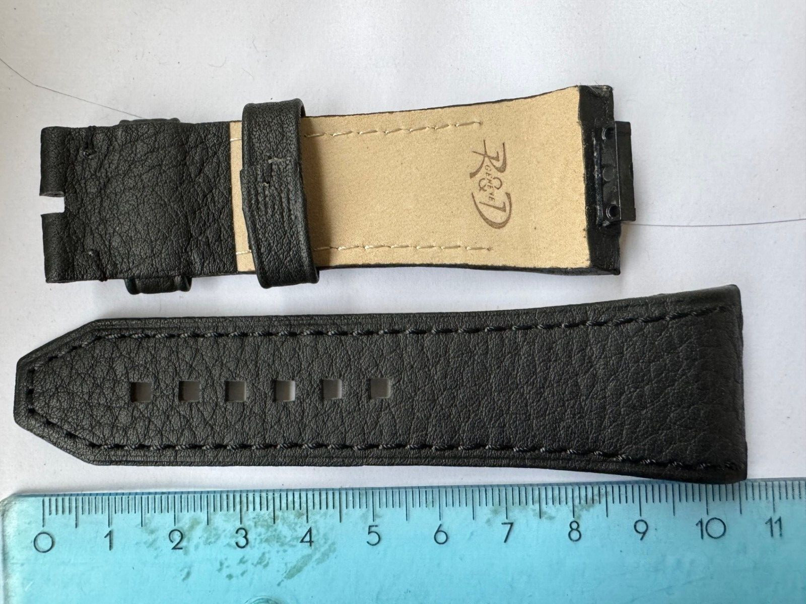 R&D Genève chronograph leather black strap