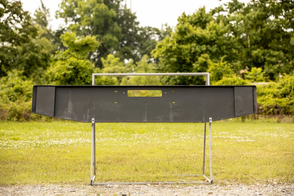 Parachoques cromado Western Star 4800 / 4900 / 4964 con extremos cónicos para eje delantero Foto 3 de 4