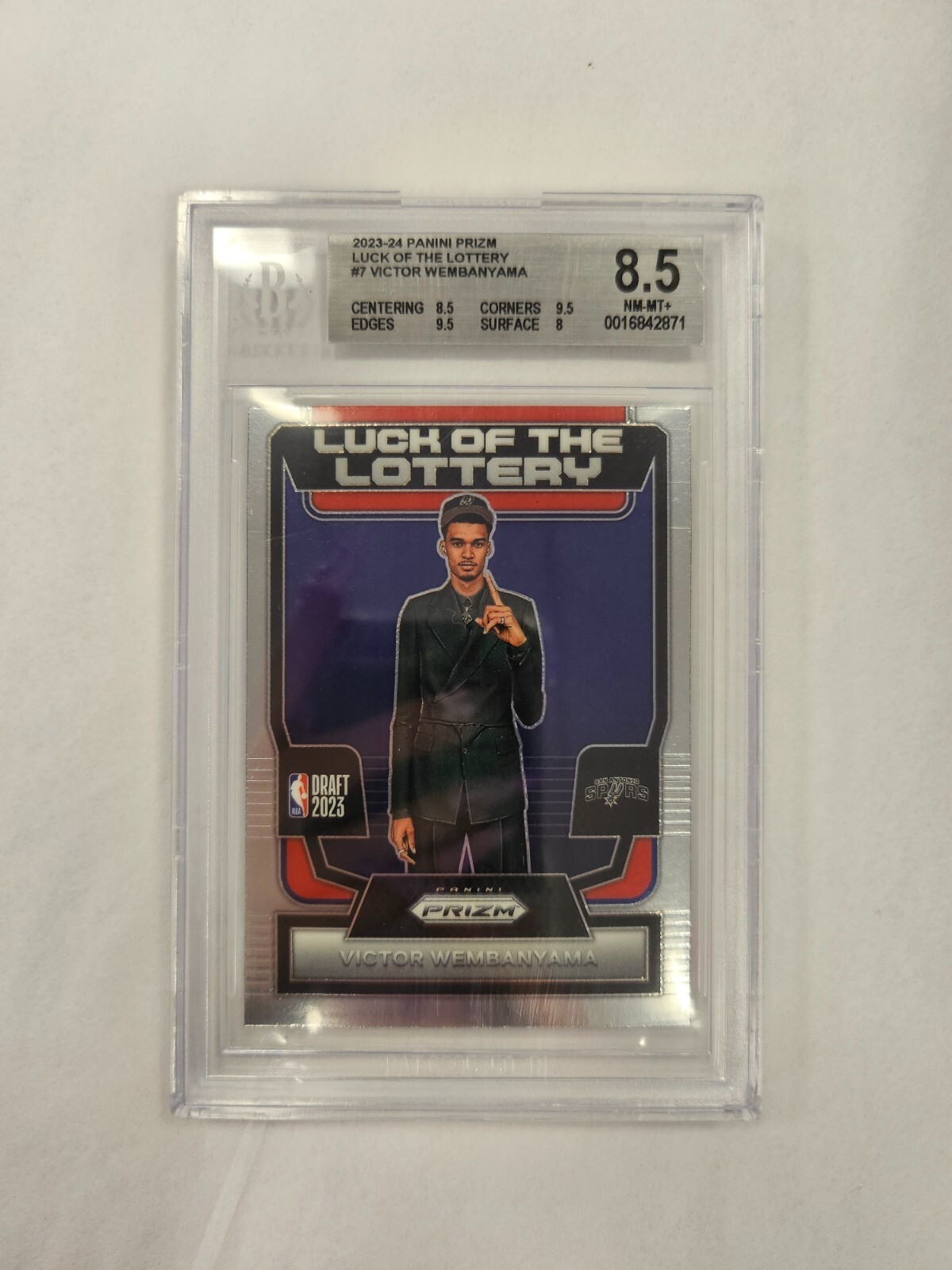 2023-24 Panini Prizm Luck of the Lottery Victor Wembanyama #7 BECKETT 8.5