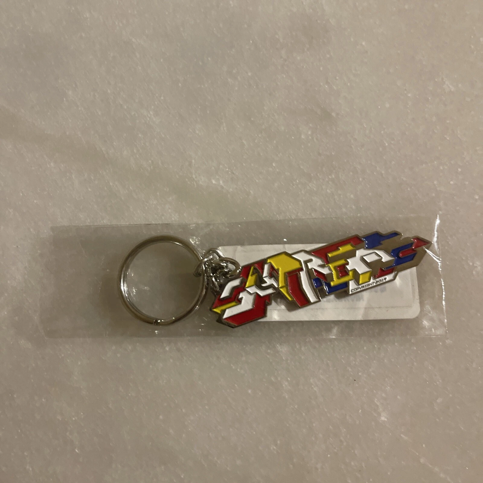 Porte clés logo Supreme FW19 Delta PIN CLASSIQUE TEE À CAPUCHE BOÎTE COUTEAU PAPILLON CDG 