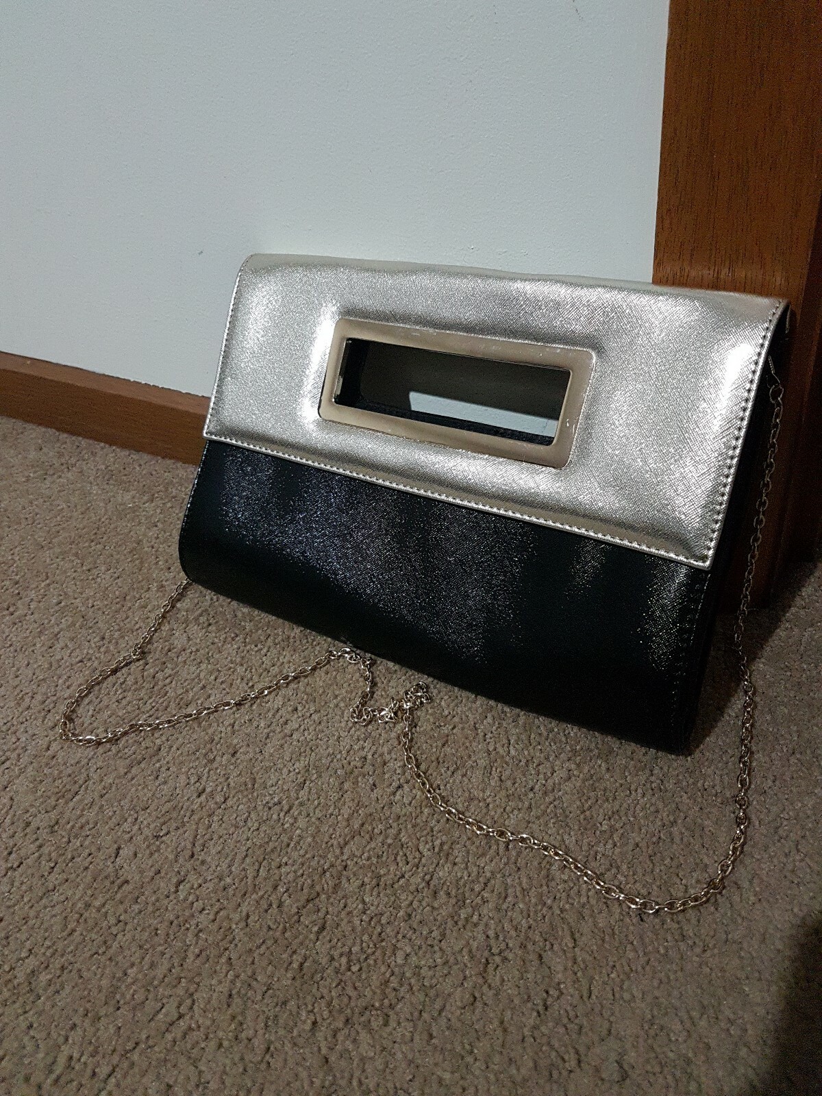 Picture 1 of 1