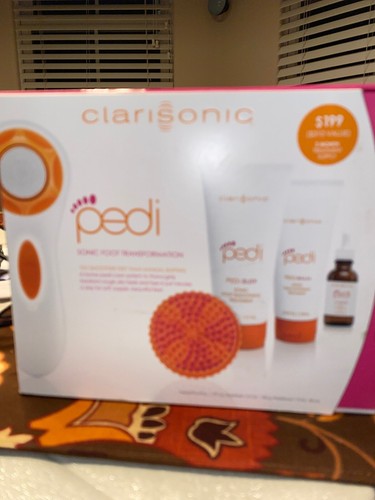Clarisonic Pedi Sonic Fußtransformation Kit: Pedi-Buff 177 ml + Pedi-Balsam - Bild 5 von 8