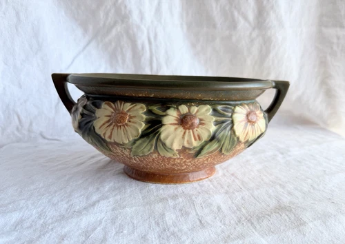 Roseville Dahl Rose handled vase jardiniere green & rust ombre