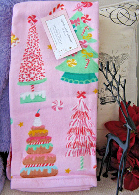 New Cupcakes & Cashmere Pink Christmas Candy Trees Kitchen Hand Towel Set of 2