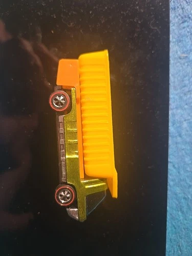 Hot Wheels The Heavyweights Redline Dump Truck Spectraflame Green Hong Kong 1969