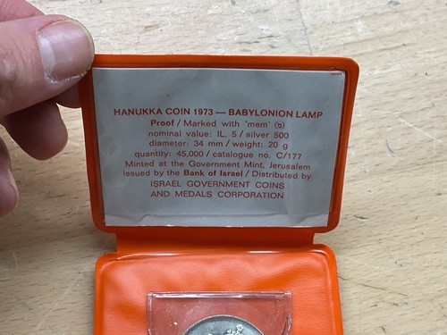 1973 Israel Silver Hanukkah Coin – Proof Strike – 5 Lirot - Picture 4 of 4