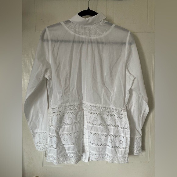 VAN LAACK embroidered button-down blouse - image 9