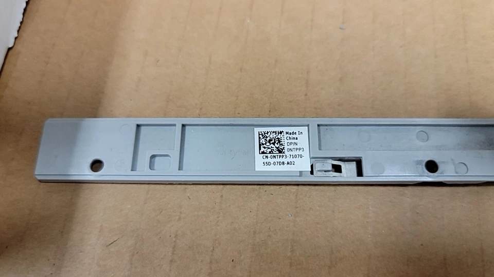 8pcs Dell NTPP3  0NTPP3 2.5" Caddy Tray For Dell R730 R730XD T630 W/Screw - Image 2 of 2