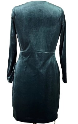 velvet dress h and m & Black Cocktail With Sequins Short dress in soft velour with a square neckline and wide shoulder straps H & M XS Black