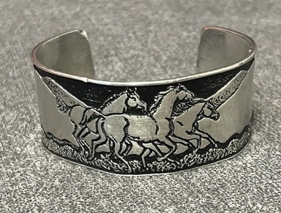 Horse Lady Silver colored Running Mustang Horse Trio Cuff Bracelet pewter large