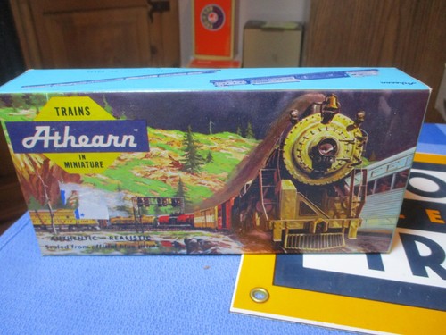 De colección Athearn 1186 Bev-Bel HO 40 FT verde oscuro vagón de lectura ferrocarril #107004 | Condition: Used
