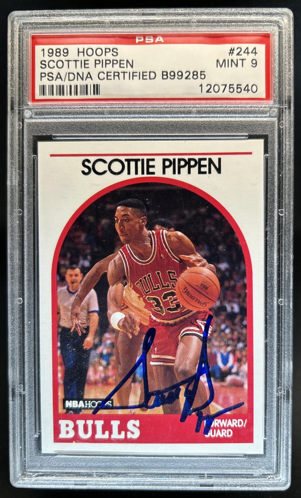 1989-90 Hoops Scottie Pippen Auto Autograph #244 Bulls PSA 9 Authentic