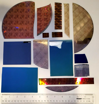 Cut And Sliced Silicon Semiconductor Wafer Lot With & Without Die Chip Design #4