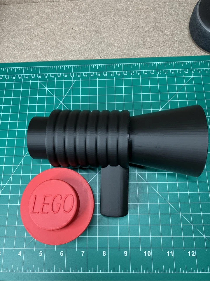 3D 打印巨大乐高爆破器粉丝艺术星球大战 — 第 4/4 张图片