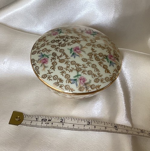 LIMOGES France Round Trinket Box STUNNING 🌷 10x4cm - Picture 7 of 12
