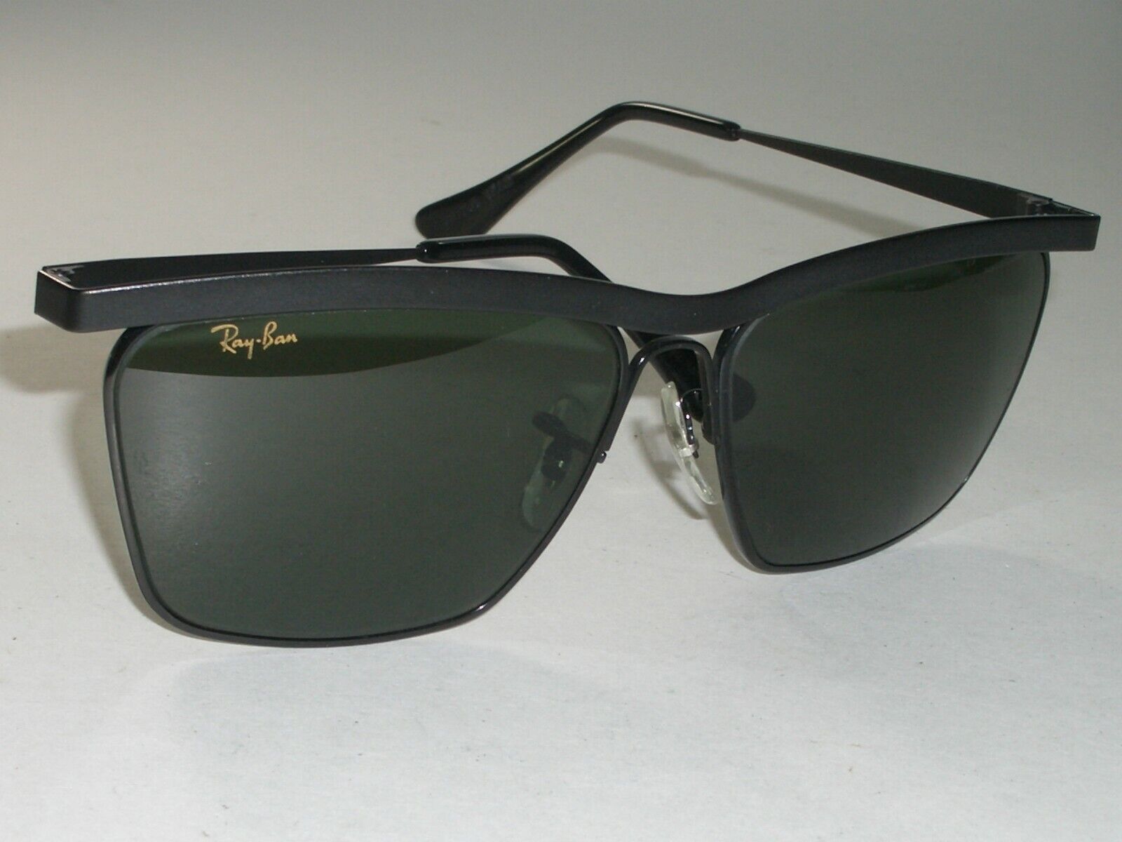 VINTAGE B&L RAY BAN W1304 MATTE BLACK G15 OLYMPIA… - image 1