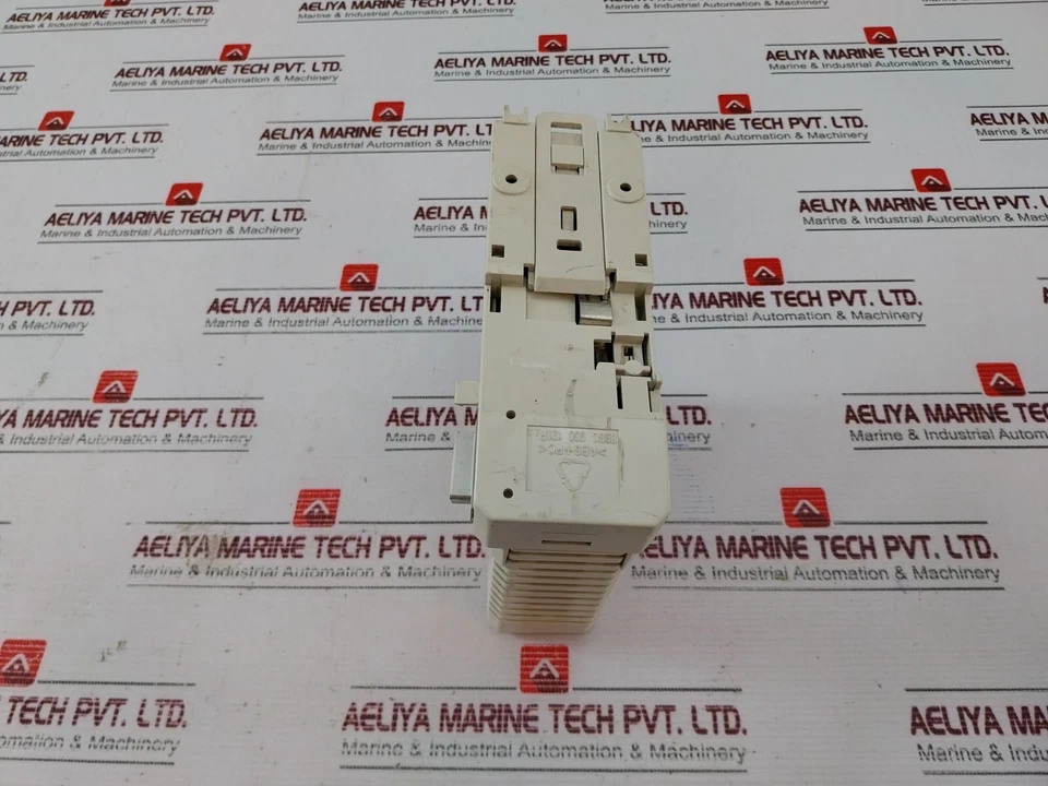 ABB AI810 3BSE008516R1 ANALOG INPUT MODULE 8CH 0 20MA 0 10V PR: AA G3 - Image 2 of 4