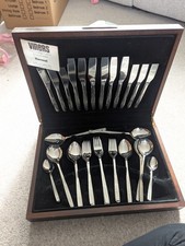 Viners Stainless Steel 44-Piece Cutlery Set in Wooden Canteen Box