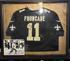 Autograph Saint jersey
