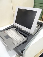 Fujitsu KVM Consolen Einheit 2 HE, Tastatur und Monitor, 19 Zoll Rackeinbau