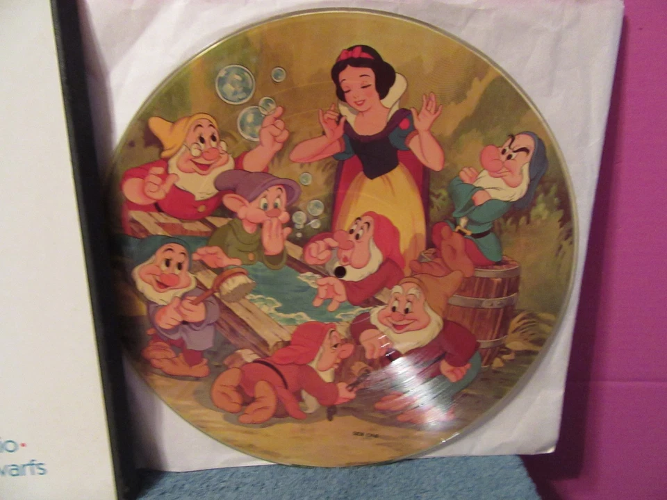 1980 Disney 3 lp picture disc box soundtrack vinyl record lady tramp Snow White - Image 3 of 4