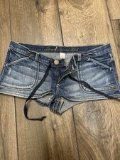 NWOT Abercrombie and Fitch Blue Demin Stretch Vintage Shorts Size 4/27